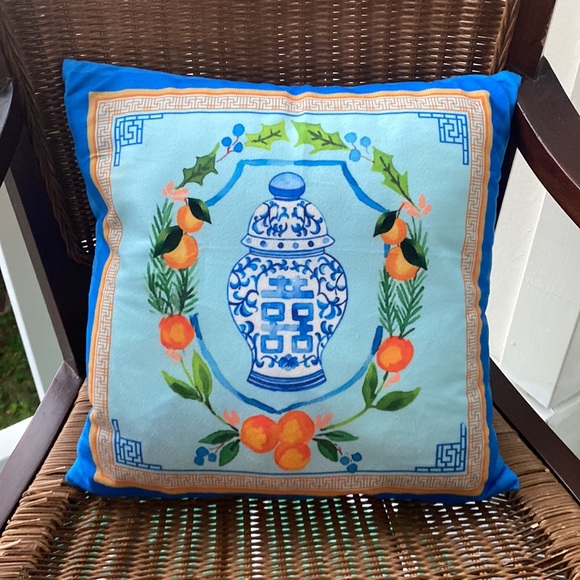 Pillow Cover - Navy Blue & Gold Ginger Jar - Grandmillennial Decor NWT - Picture 1 of 5